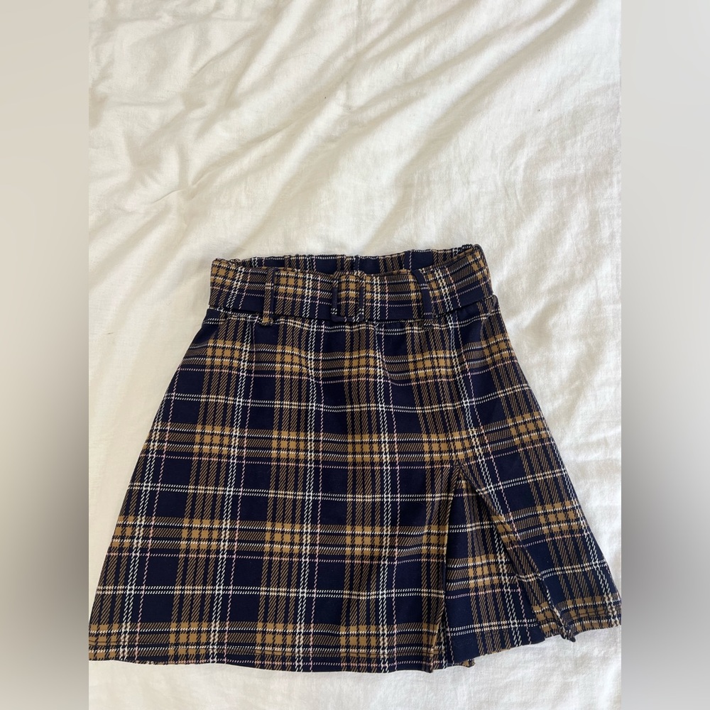 Brand new plaid skirt